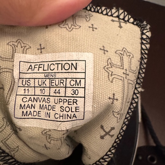 AFFLICTION FARIN BLACK WAX SNEAKERS - Picture 6 of 7